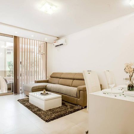 Lux Apartment Teodora 라파일로비치 외부 사진