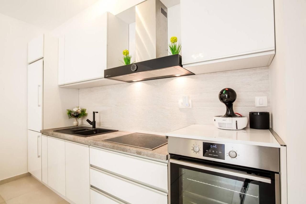 Lux Apartment Teodora 라파일로비치 외부 사진